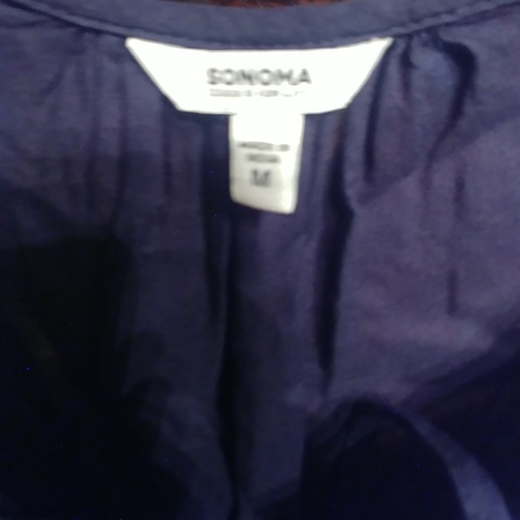 Top - Picture 2 of 2